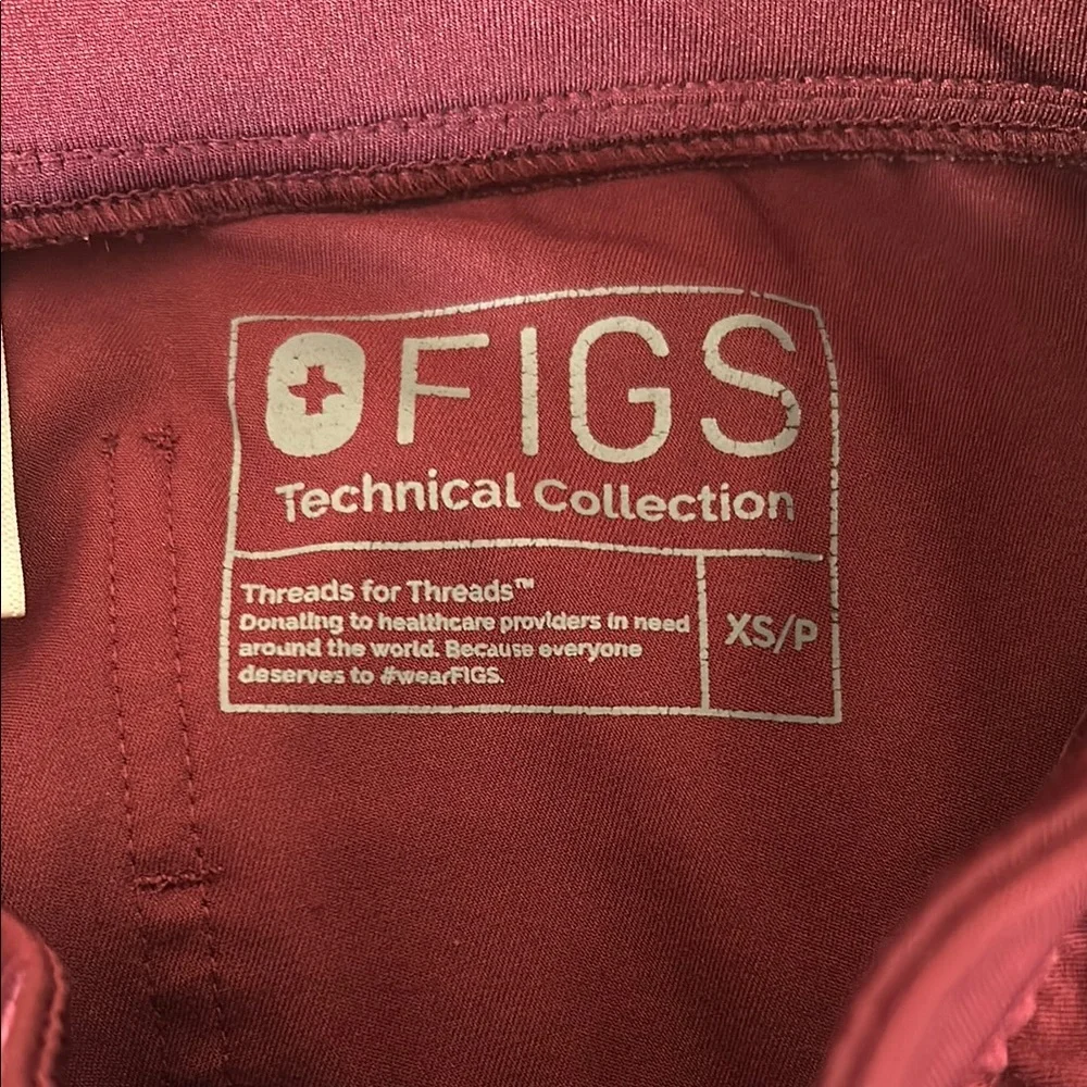 Figs Zamora joggers - Picture 2 of 2